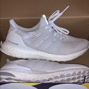 Adidas UltraBOOST women’s 6.5